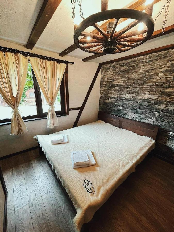 карамановите къщи Gasthof Aprilzi
